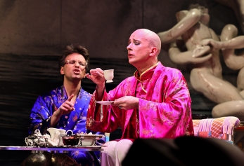 Colivia-cu-nebune_foto-Adriana-Grand1