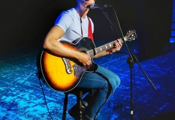 NOUA PIESE DE TEATRU REMIXATE 2