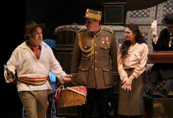 Titanic Vals, 3
